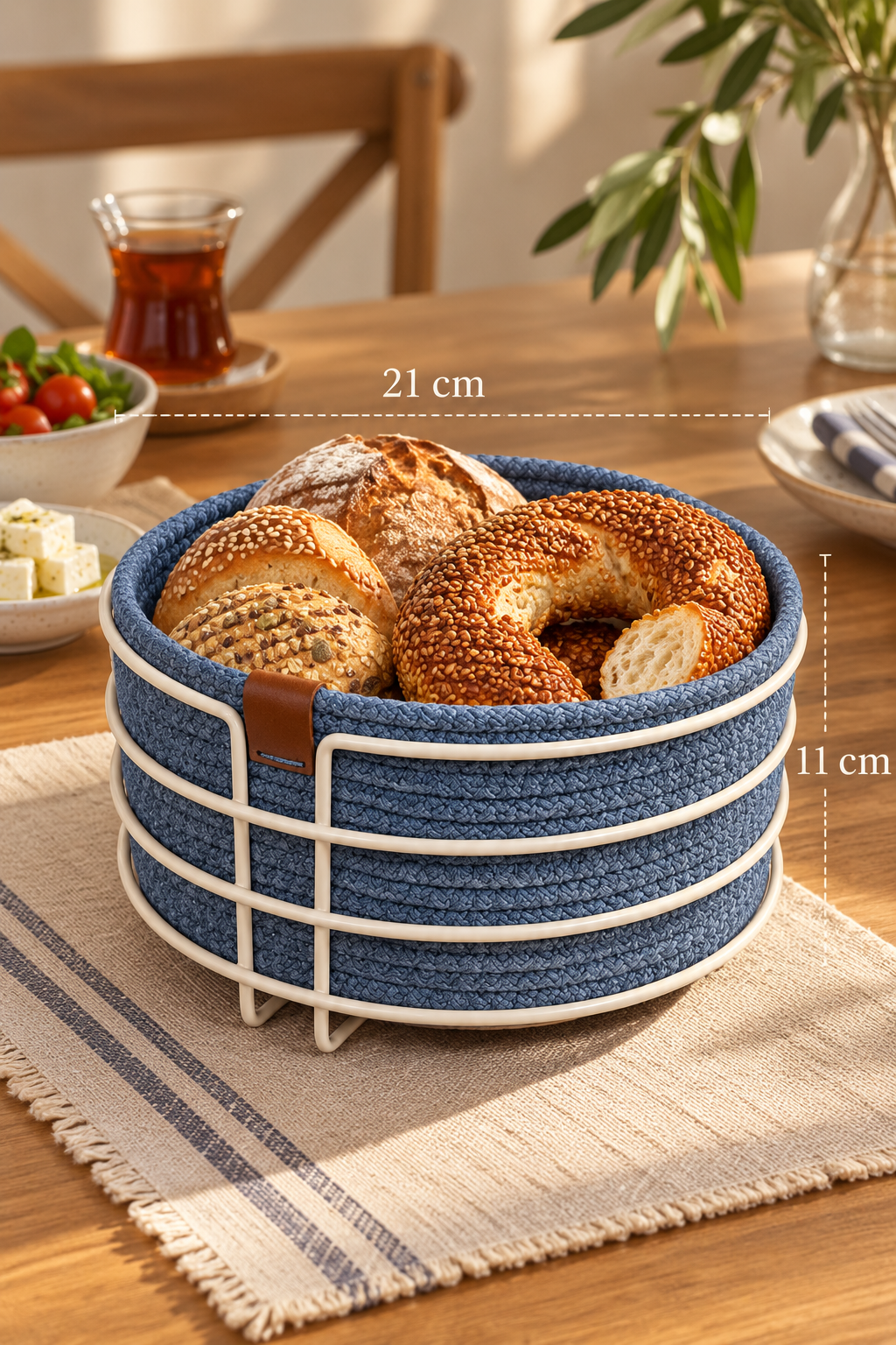 Bej Yuvarlak Ekmek Sepeti, Ekmeklik Sunum Sepeti, Turkuaz Makrome Çok Amaçlı Paslanmaz Metal