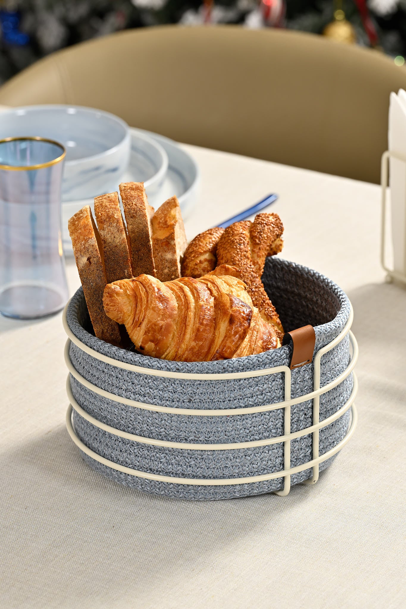 Beige Round Bread Basket Bread Bin Serving Basket Macrame Multipurpose Stainless Metal
