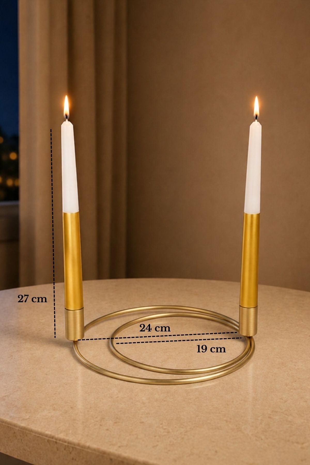 Mat Gold 2'li Dekoratif Metal Halka Şamdan, 2 Adet Gold-Beyaz Mum İnce Uzun - Dekoratif Mumluk