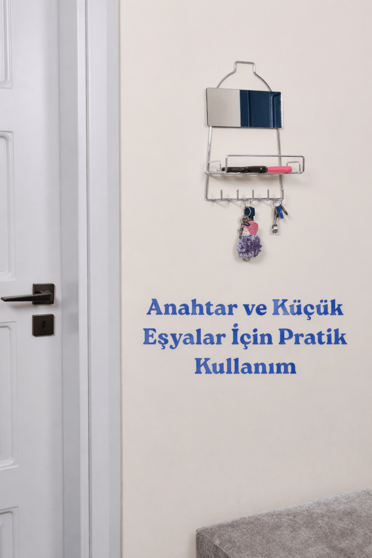 Parlak Silver Modern Duvar Anahtarlığı Raflı, Askılı Organizer, Aynalı Yapışkanlı, Montaj Gerektirmez
