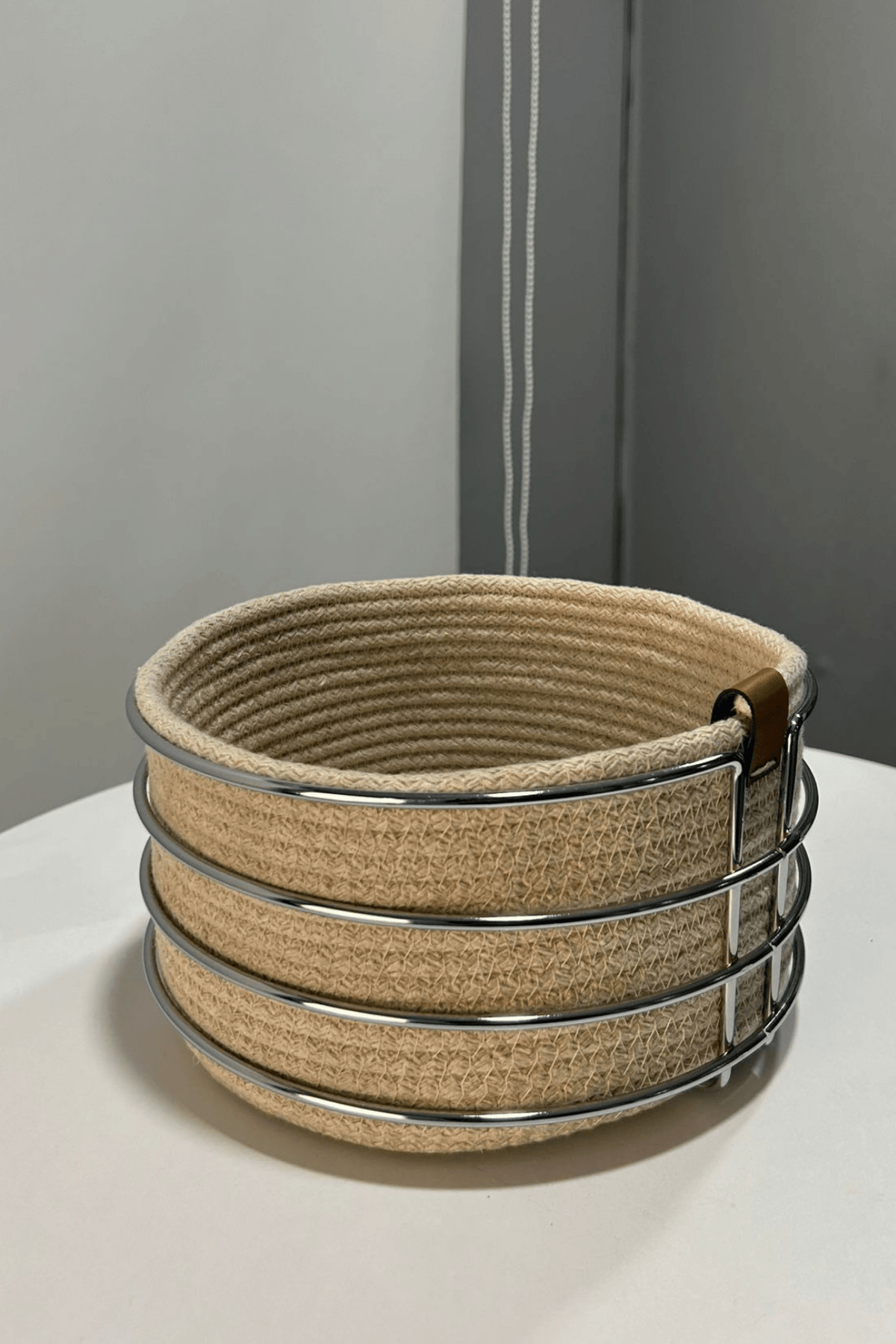 Silver Yuvarlak Ekmek Sepeti Şık,Ekmeklik Bej Ton Hasır Örmeli Makrome-Çok Amaçlı Metal Paslanmaz