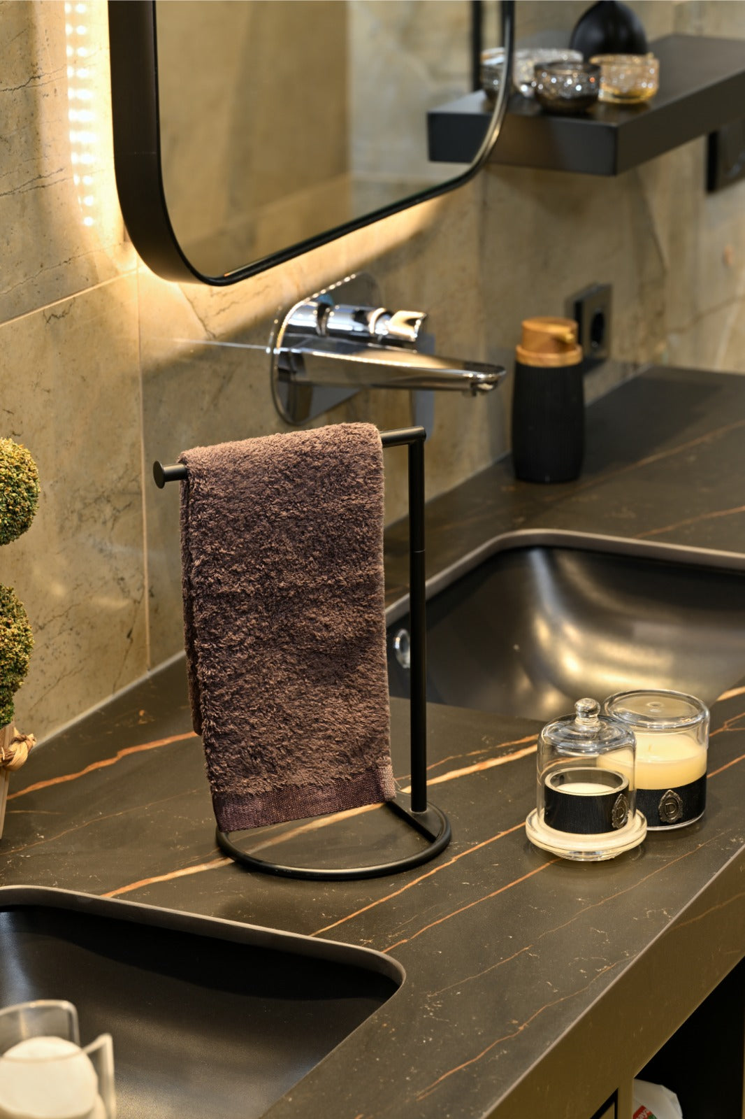 Siyah Dikey Havluluk Havlu Askılığı Tezgah Üstü Banyo Mutfak Organizer Paslanmaz Metal