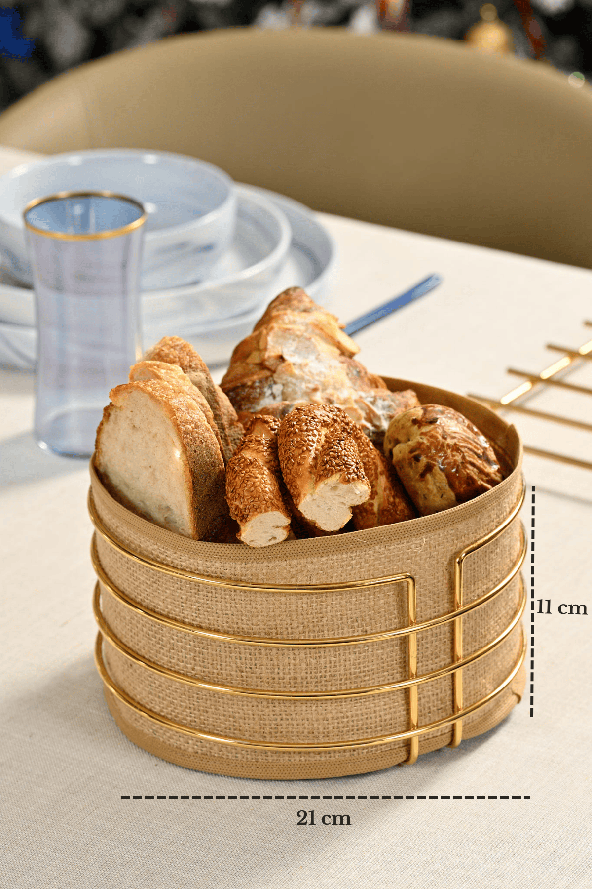 Shiny Gold Round Bread Basket Bread Serving Basket with Jute Fabric Multi-Purpose Stainless Metal