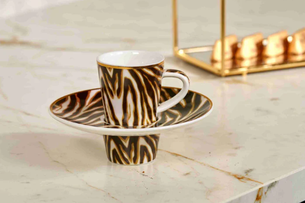 Türk Kahve Fincanı İçe Geçmeli Leopar Desenli 2 Kişilik 4 Parça