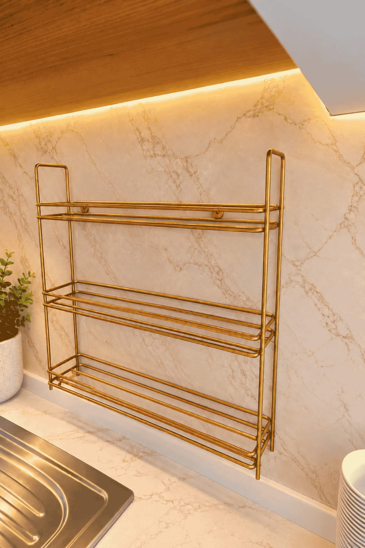 Mat Gold 3 Katlı Duvara Monte Baharatlık Rafı – Yapışkanlı Delmeden Montaj Mutfak Düzenleyici
