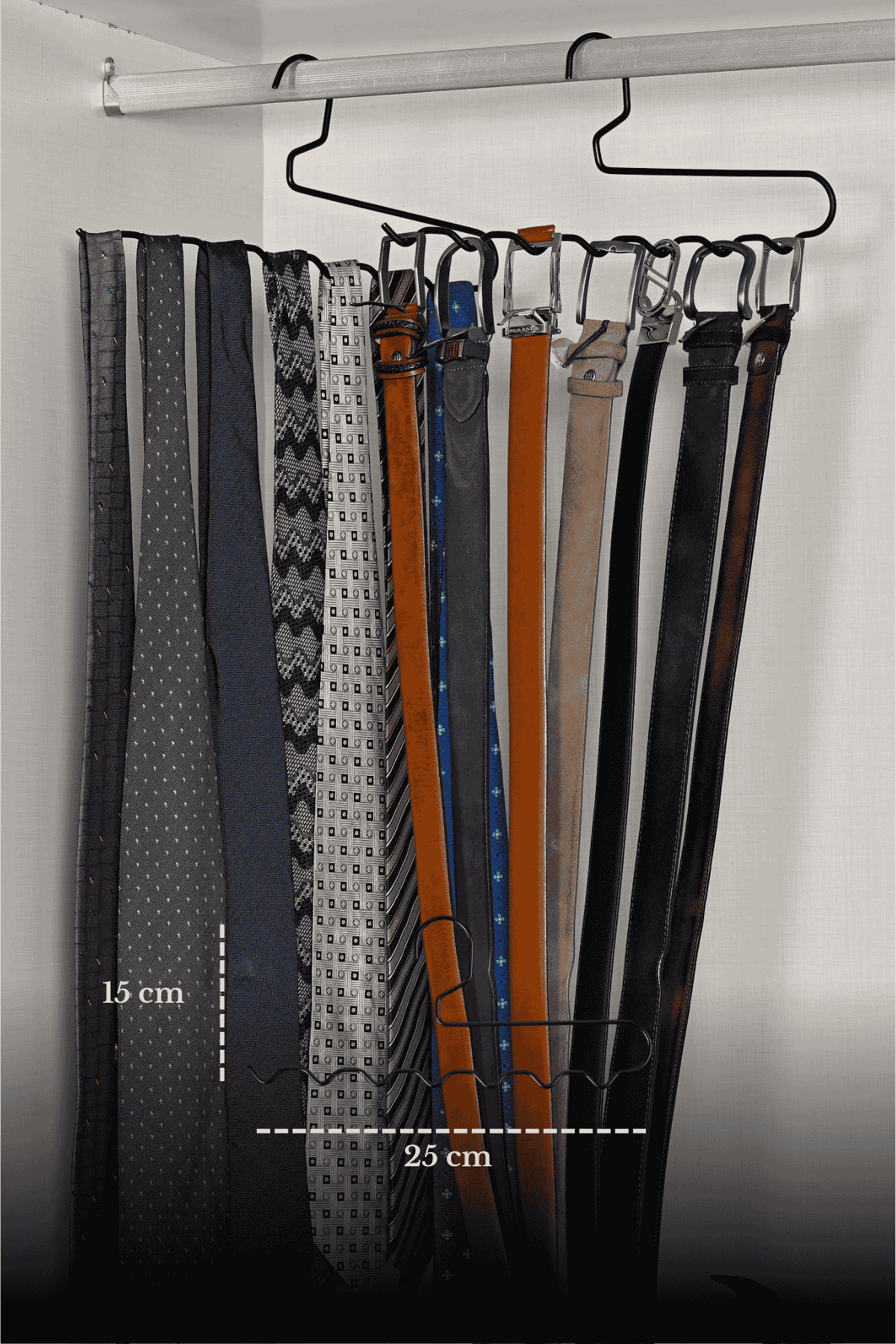 5-Piece Matte Black Zigzag Hanger Pant Scarf Belt Rack Closet Organizer